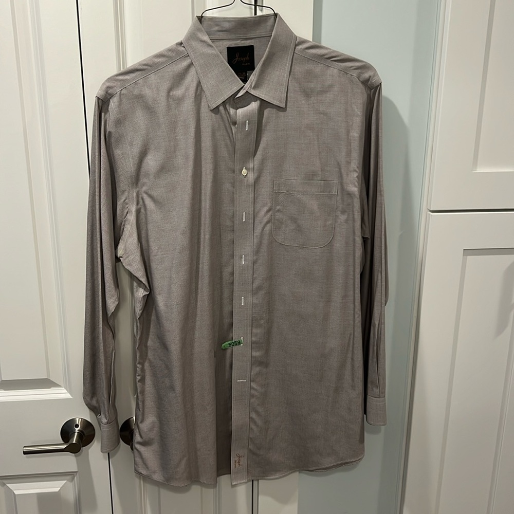 Jos A Banks Joesph collection long sleeve button down shirt